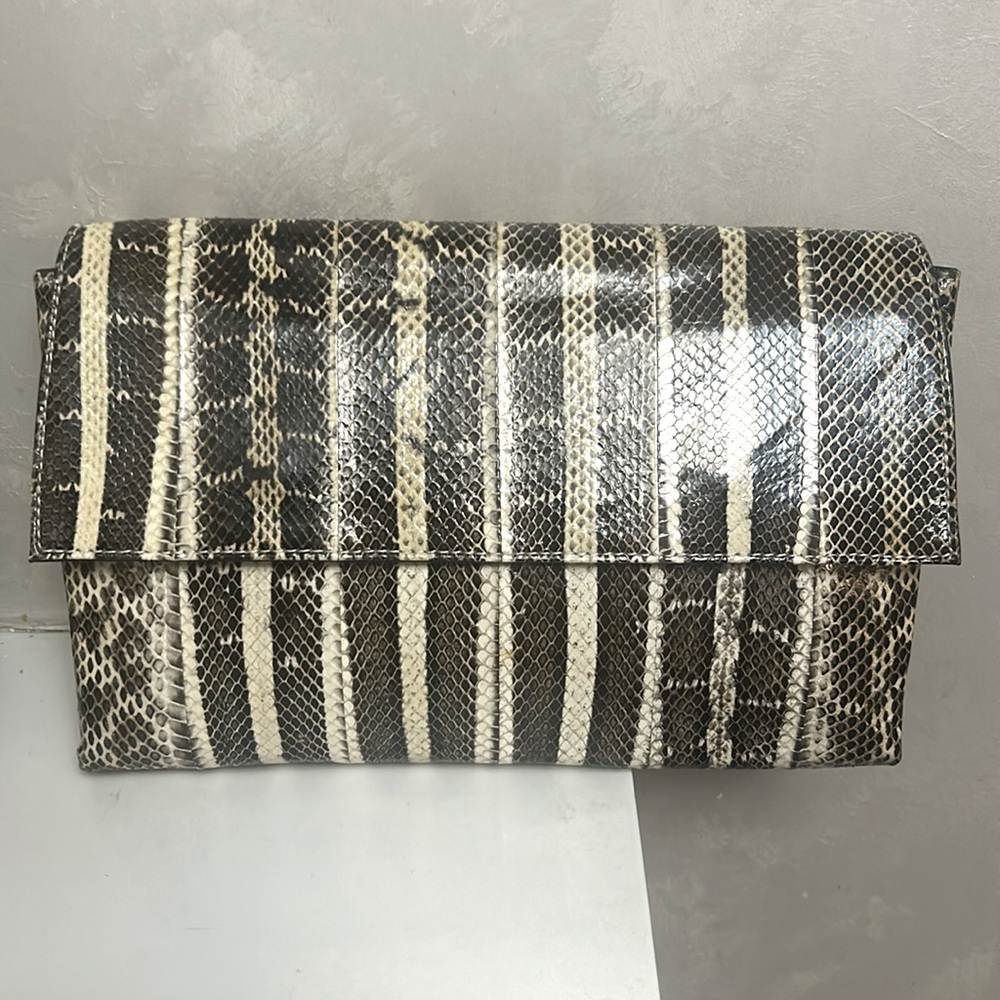 Genuine Python Skin clutch - Picture 2 of 4